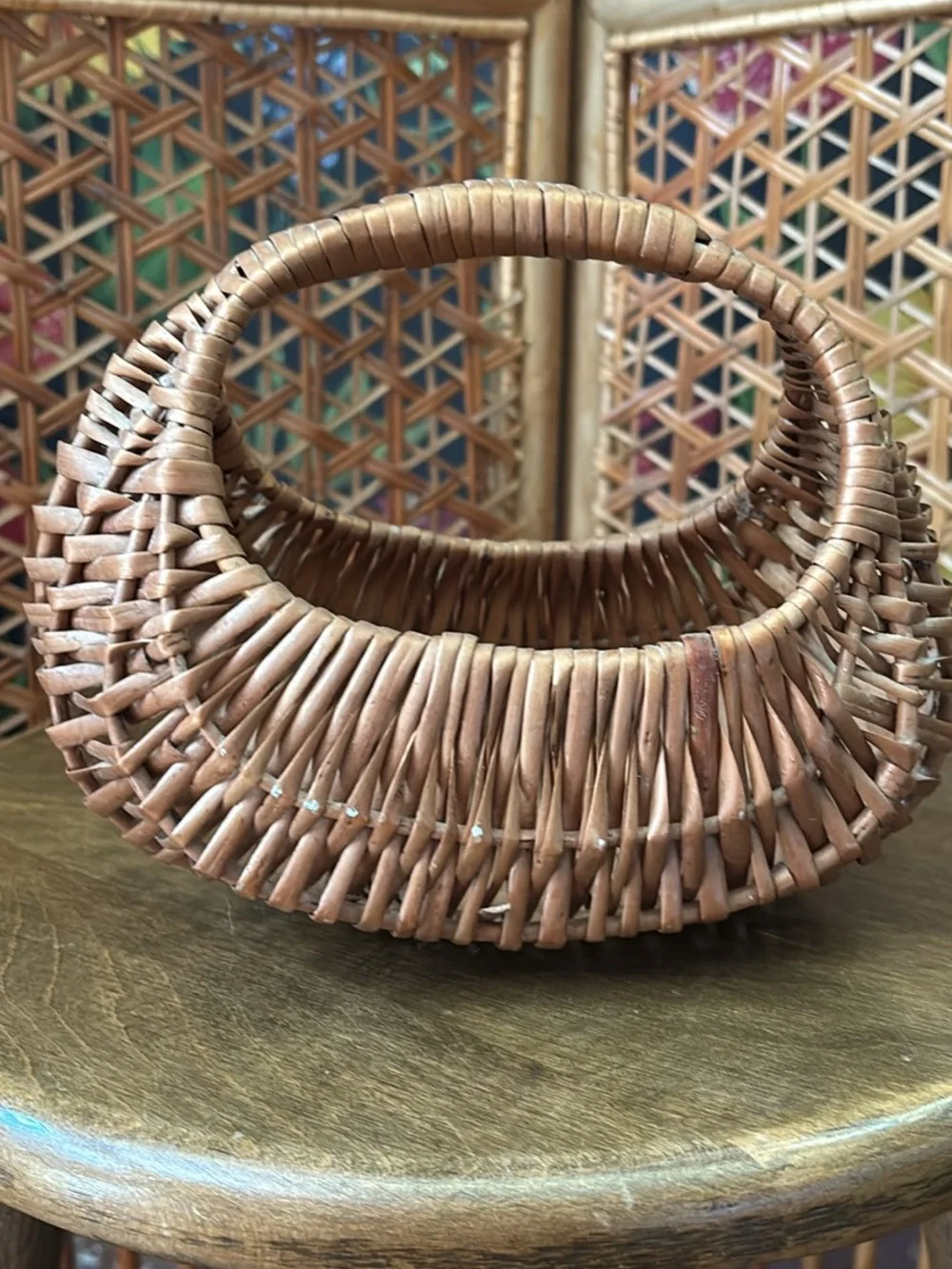 Woven Rattan Basket Handbag in Brown